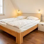Сasa de vacaciones Strandnahes Reethaus Elefant Mit Aussenwhirlpool By Interhome