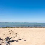 Strandnahes Reethaus Elefant Mit Aussenwhirlpool By Interhome * Beckerwitz